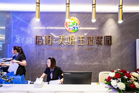 西外中迪广场精装三房九成新好楼层朝南